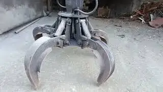 360 DEGREE VIEW OF A GRABER USED IN A MANUFACTURING UNIT