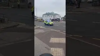3 police cars 🚓🚨 in pursuit undercover VW Volkswagen Transporter Skoda Kodiaq Volvo XC90 31/08/24