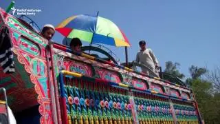 UN Resumes Repatriation Of Afghans From Pakistan