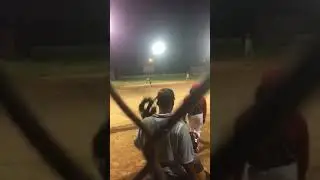 Home run de wander suero pelotero de Hiroshima toyocarp