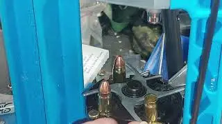 Creating .357 SIG cartridges from .40 S&W brass.