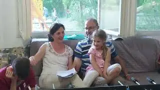 video 4b771859be1571146194c4950234c345 V