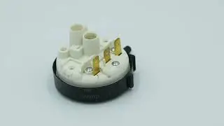 Прессостат с крепёжной пластиной для посудомоечной техники  816210365 SMEG 905270 SILANOS