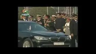 BEATING THE RETREAT 2013 -Prime Minister's,President's and Vice President's motorcades
