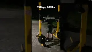 290kg / 639lbs Yoke Walk #strongman #17yearsold #yoke