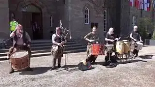 Clann an Drumma, Scottish tribal pipes & drums play 