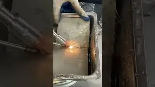 Pistol de sudură cu laser BET patru &icirc;n unu - sudare, tăiere, &icirc;ndepărtare a ruginii și curățare