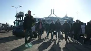 Veerboot Terschelling aankomst en vertrek.