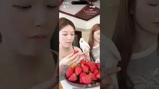 Zhao lusi eating scenes that made me hungry 😋🍜😅