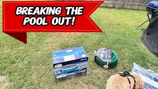 Sunny Saturday = Setting up the Kiddie Pool | #pool #weekendfun