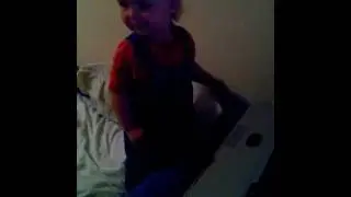 Очень хитрый ребенок/very clever child