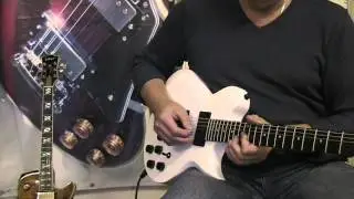 Белая гитара.  Washburn WI100