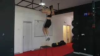 eccentric jumping pull up dale