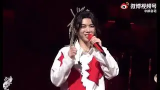 Hua Chenyu《华晨宇》- Flight Mode + Talk《飞行模式》261121 2021 Mars Concert 《火星演唱会 》FanCam Live 3