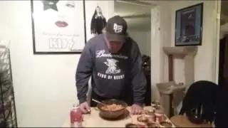 7lb Chef Boyardee Spaghetti & Meatballs Eating Challenge