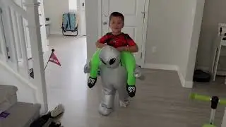 Check This Out! - Inflatable Alien Costume
