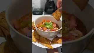 One pot queso dip with groundbeef!! #quesodip #ramadanrecipes #onepotmeal  #foodshorts #dinnerideas