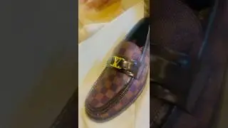 Unboxing Louis Vuitton Major Loafers #lv #louisvuitton #unboxing #shoes #karanaujla #lvspeedy