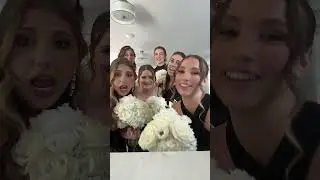 The best day ever 🖤 #wedding #bridesmaids #bridal #weddingparty #classicwedding