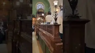 [CLIP] Hag Sameah from the oldest Sephardi community in Britain!