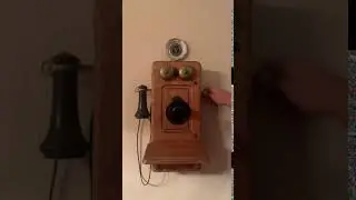 Antique Early 1901 Kellogg Wall Telephone  Rare Oak Hand Crank