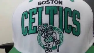 Boston Celtics snapback hat Mitchell & Ness white - Unboxing