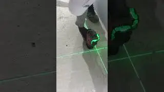 Comment gagner du temps et de la pr&eacute;cision avec un laser pour les rails #m&eacute;tiers #plaquiste #rail