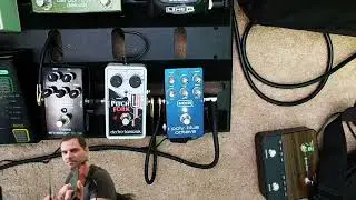 MXR Poly Blue Octave vs Electro-Harmonix Pitchfork