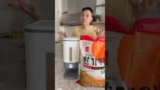 Testing out if this rice container can fit a whole 20lb bag or rice. #rice #container #kitchen