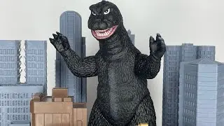 Bandai Movie Monster Series Godzilla (1968) Toy Review