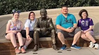 EPCOT Day 🌐 Frozen Ride Before Refurb ❄️ + Guardians of the Galaxy 🚀 | Orlando Villa Tour