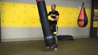 OUTSLAYER MUAY THAI HEAVY PUNCHING BAG REVIEW