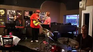 Bob Holz- Ralphe Armstrong Trading With Jamie Glaser-Chris Codish On Keys! 
