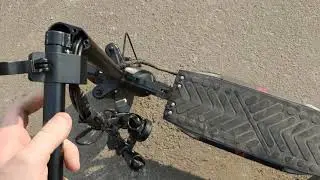 Crosser T4 и его косяки. Болтается рулевая стойка.