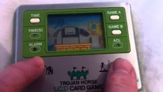 GAKKEN - LCD Card Game. Trojan Horse. 1984.