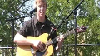 Trevor Chadwick Singing Chasing Cars Oct 2008