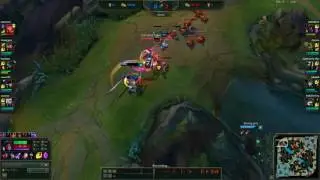 Garbage aatrox somehow gets a double kill