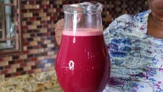 Beets and Carrot Juice With Coconut Milk