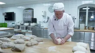 Baking: fire forskjellige deiger, del2 (BM)