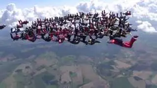 Skydive Pink Klatovy   D100 Day 3 8 8 2014 Complete 100way Outfacing Diamond