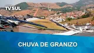Forte chuva de granizo e vento derrubam estrutura de quadra e assustam moradores de Capit&oacute;lio (MG)