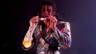 Michael Jackson-Slave to  the Rhytm LIve (FanMade) | FWMJ