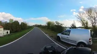 Argine sinistro del Po Versys 1000 Insta360