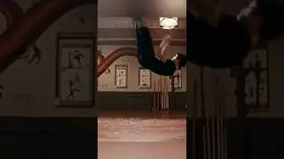Bruce Lee's high and lightning-fast kicks! #brucelee #martialarts #kungfu #aishorts #sora2