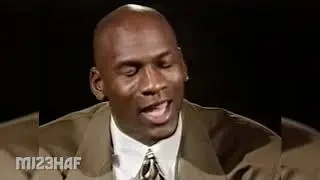 Michael Jordan Trolled by Fans on the Bench! MJ and Pip Laughed It Off! (1991.12.25)