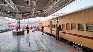 Howrah to Siuri Full Journey || On-board 03001 Hool Superfast Express Special