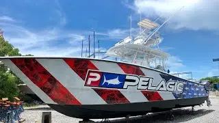 37 Freeman Boat Wrap and Bottom Paint