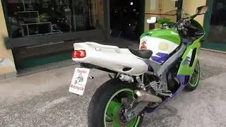 Kawasaki Ninja ZX 9 R da Motorcycle Passion