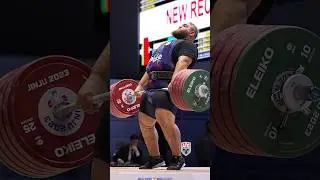 19 y/o Alireza Yousefi 🇮🇷 246kg / 542lbs Junior C&J World Record! #weightlifting #slowmotion