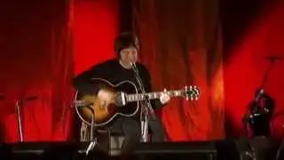 Noel Gallagher - Listen Up (Acoustic) [Cabaret Sauvage - Paris 2006]